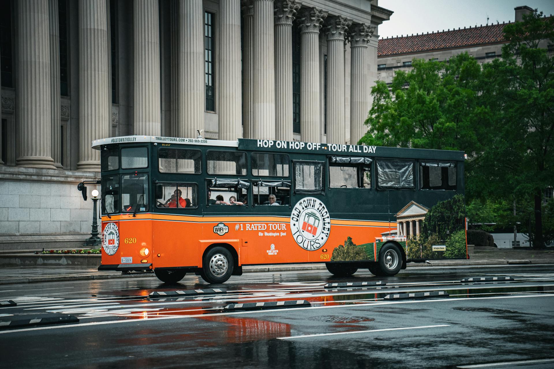 strategic parking solutions for moving in Washington DC